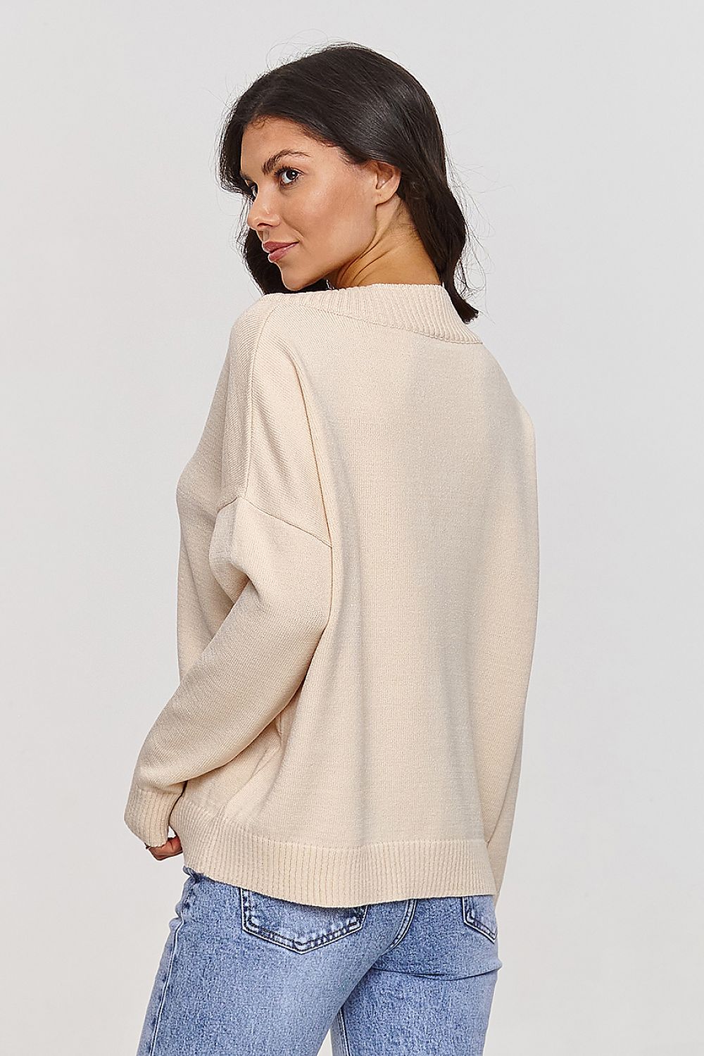 Jumper model 209729 Makadamia