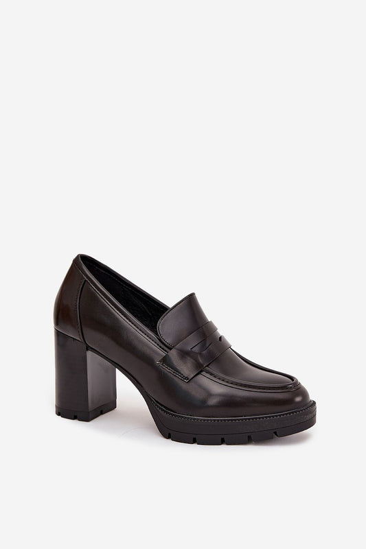 Heeled low shoes model 217689 Step in style