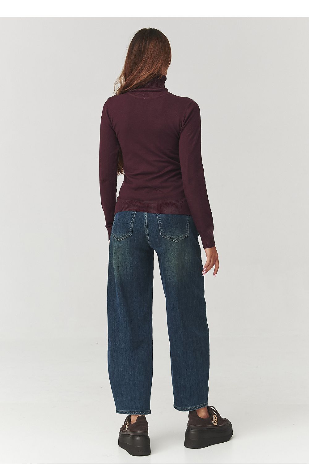 Turtleneck model 219744 Makadamia