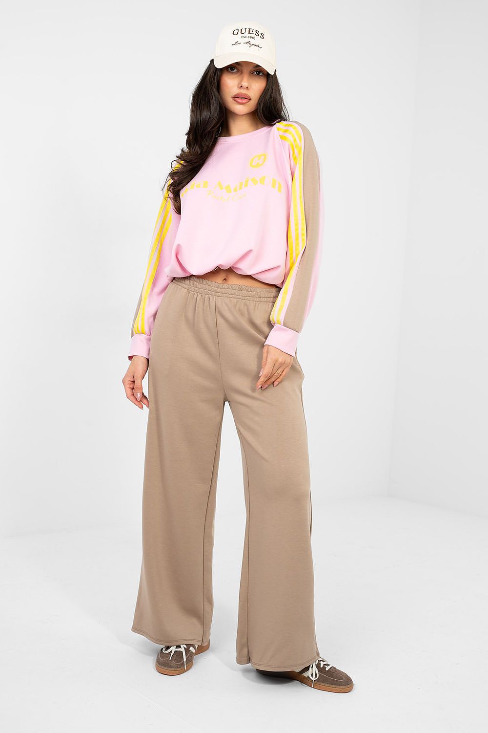 Set model 224777 Rue Paris