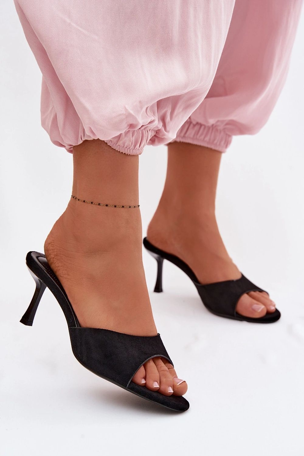 Heeled sandals model 227944 Step in style