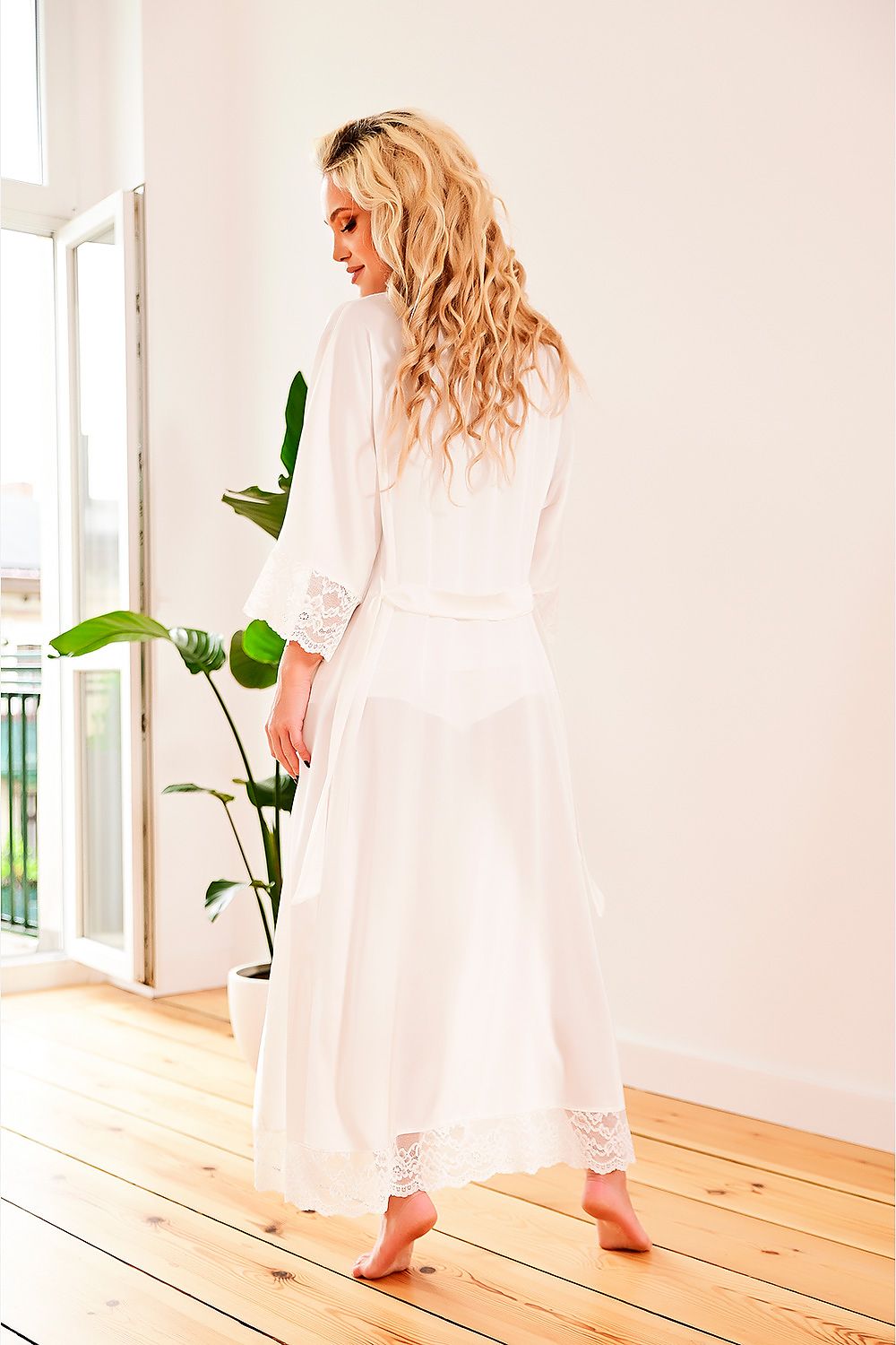 Long bathrobe model 187015 Kalimo