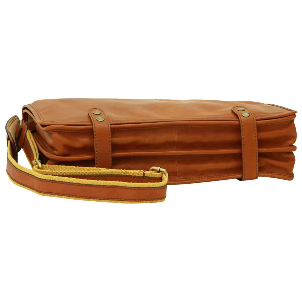 Calfskin Nappa Messenger Bag - Gold