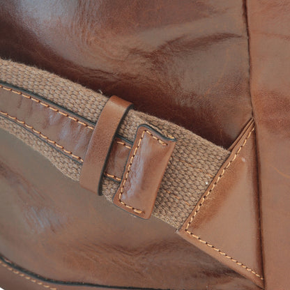 Leather Backpack With 2 Exterior Pockets - Brown