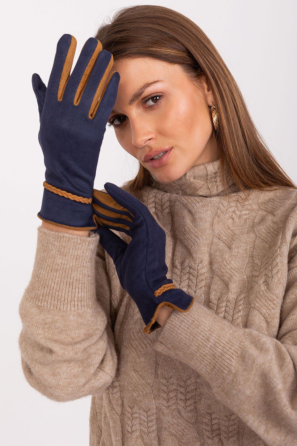  Gloves model 189533 AT 