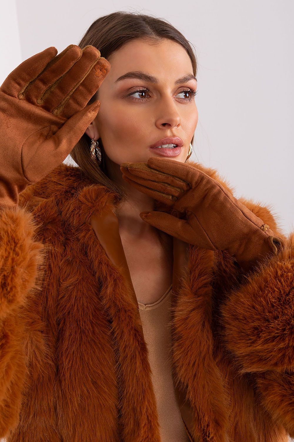  Gloves model 189546 AT 