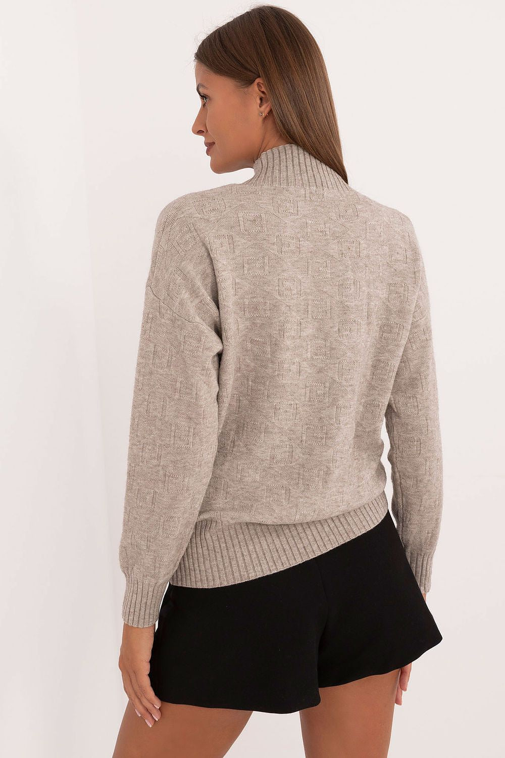  Jumper model 200332 AT 