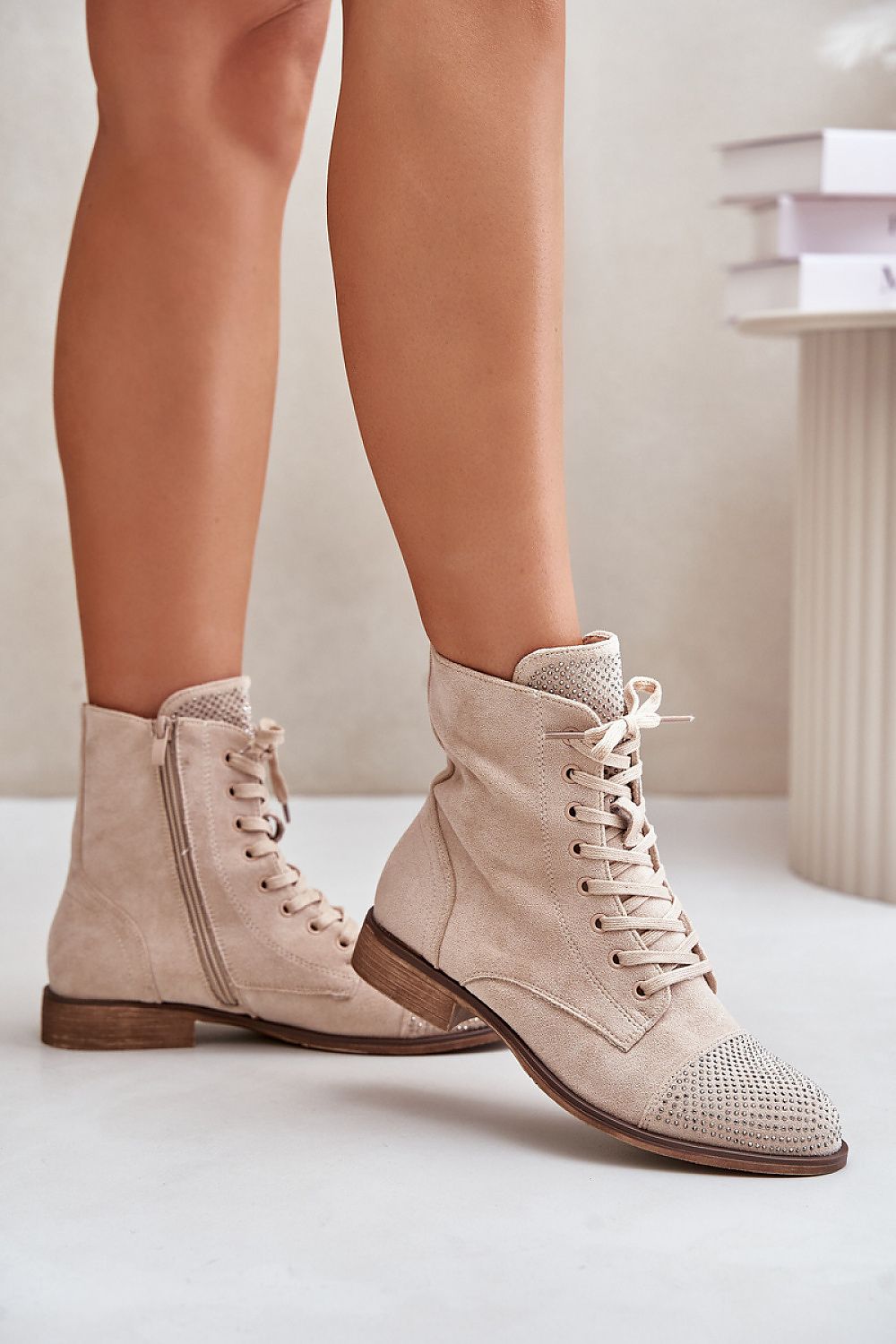  Boots model 202159 Step in style 