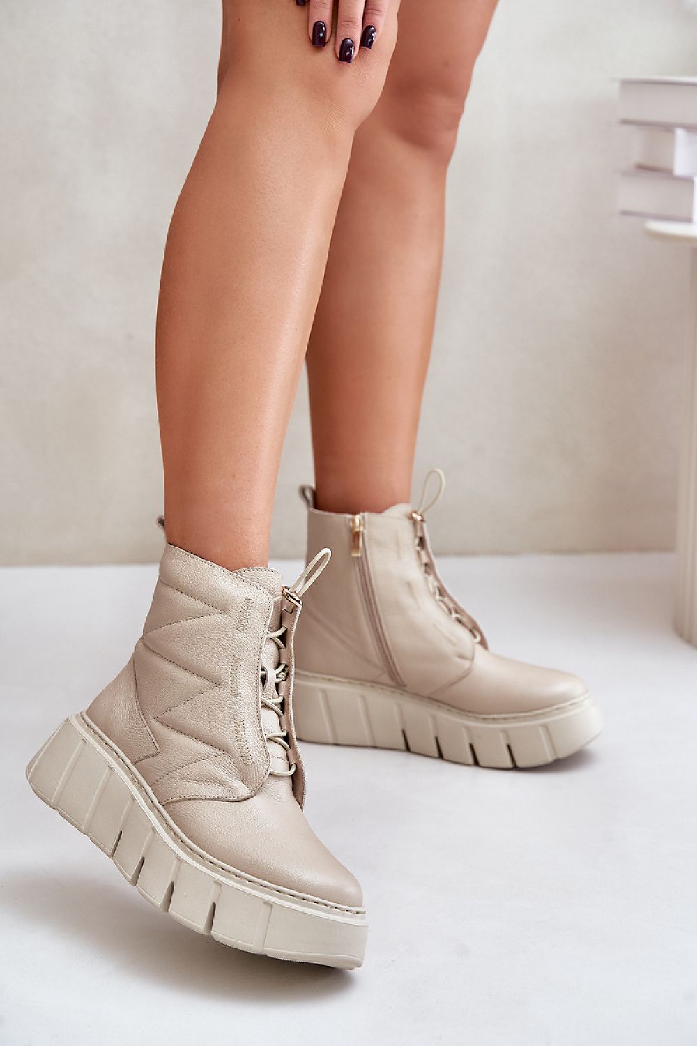  Platform boots model 202820 Step in style 