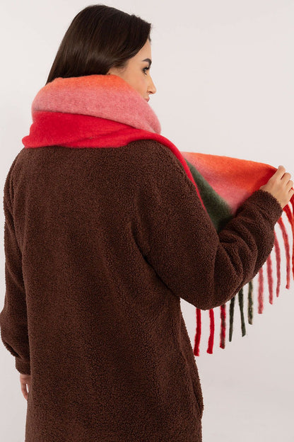  Shawl model 203183 AT 