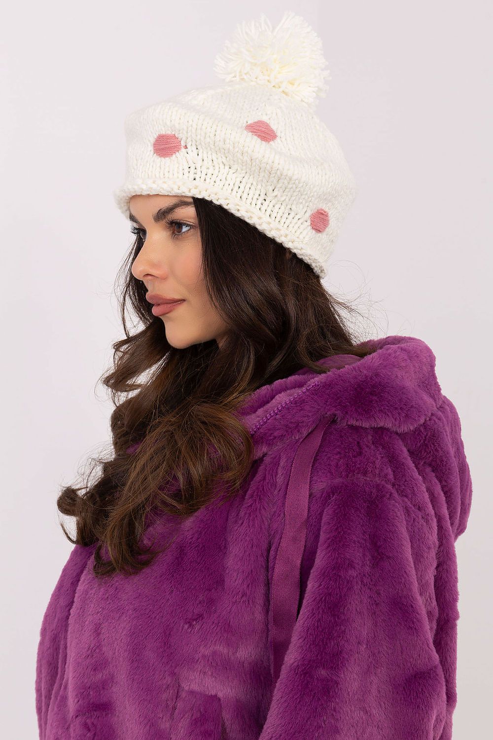  Cap model 203846 AT 