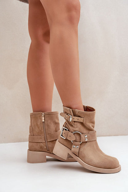  Boots model 203870 Step in style 