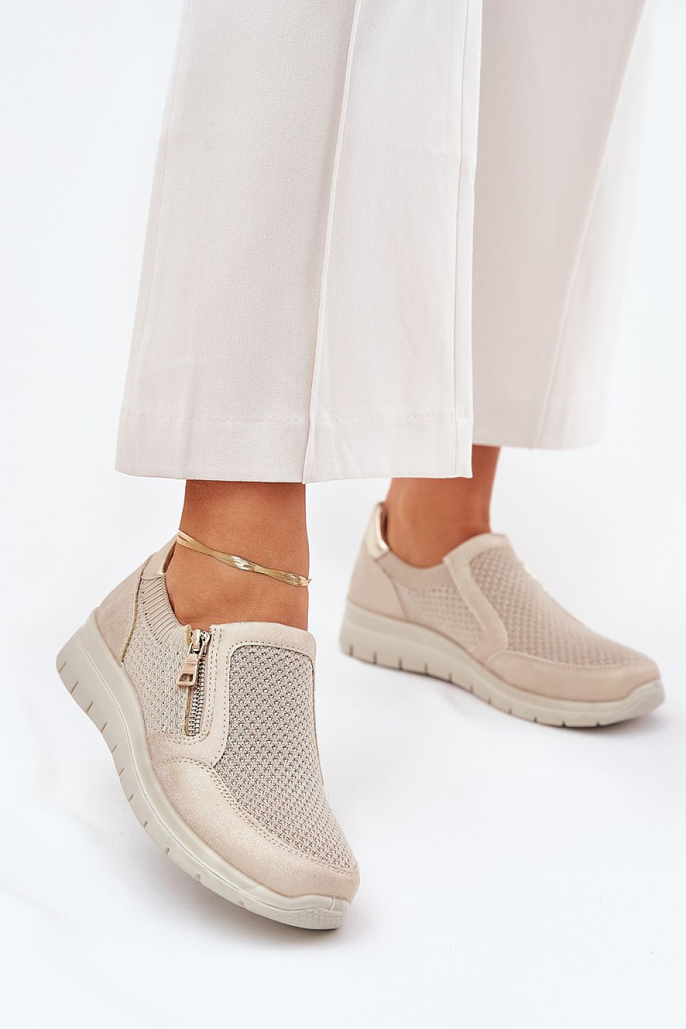  Half shoes model 209819 Step in style 