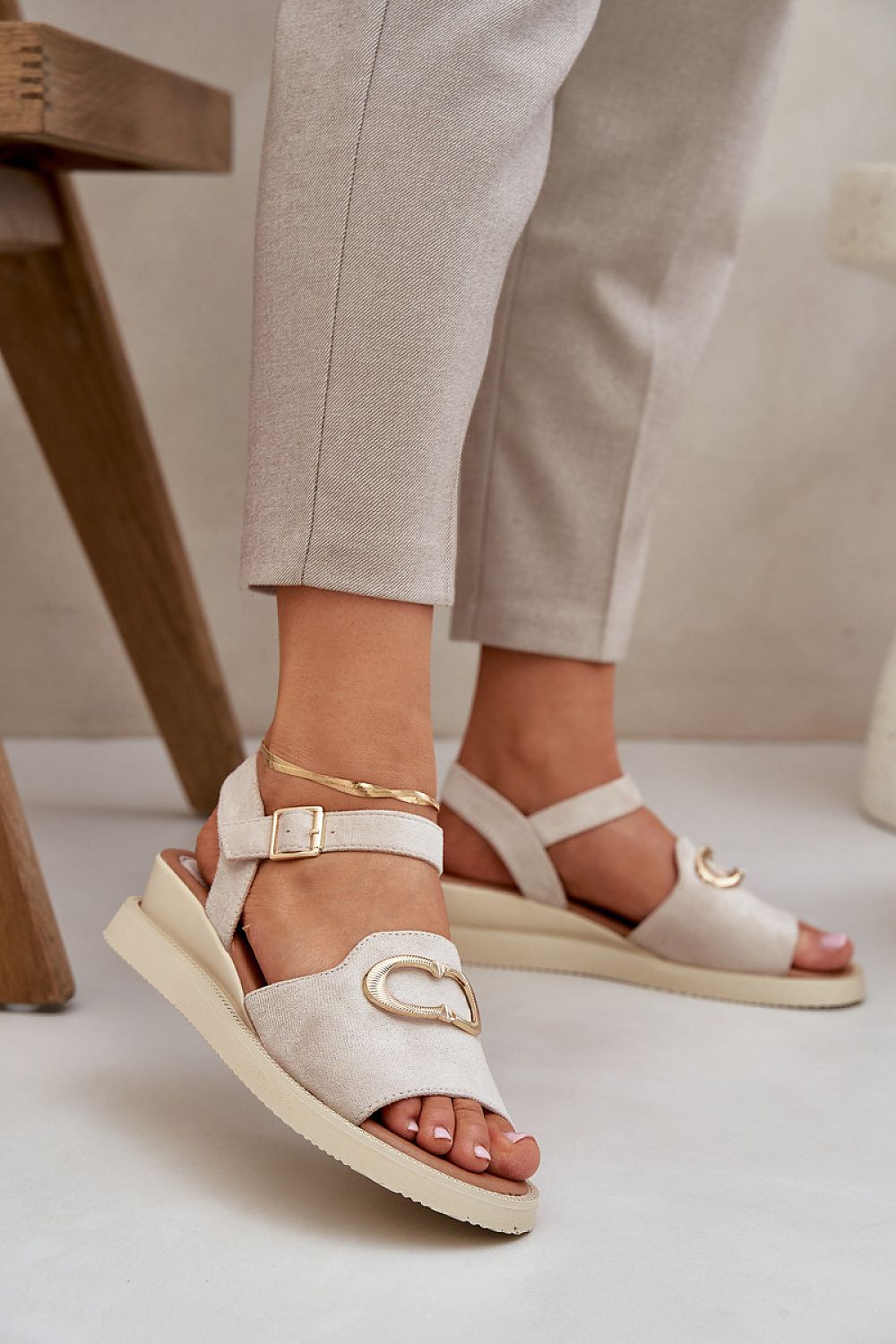  Sandals model 210146 Step in style 