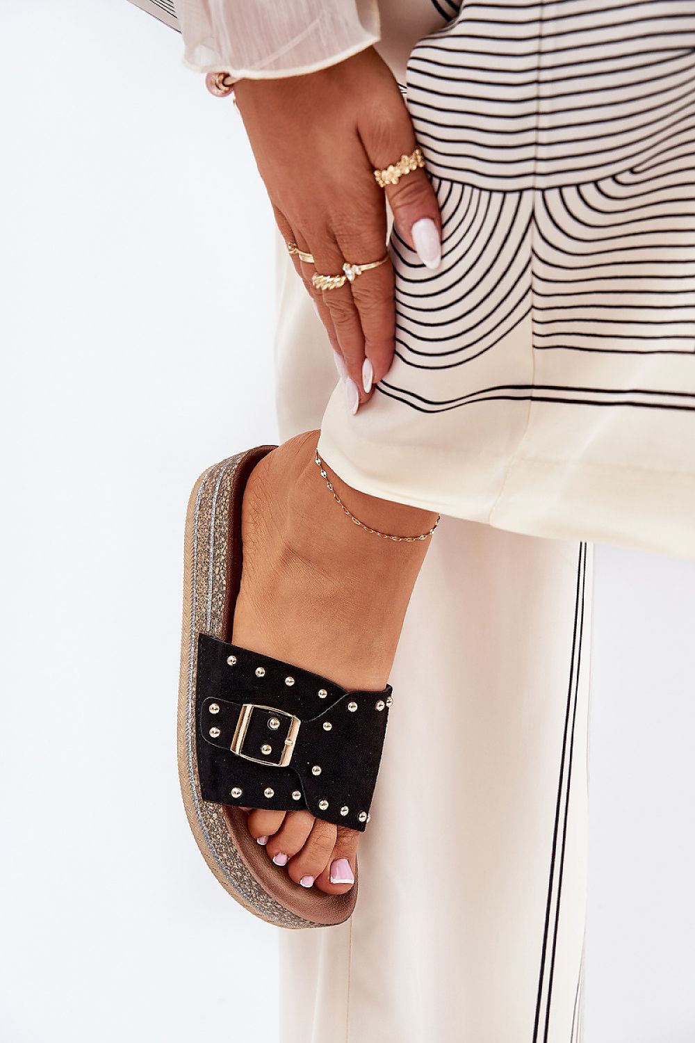  Flip-flops model 210753 Step in style 