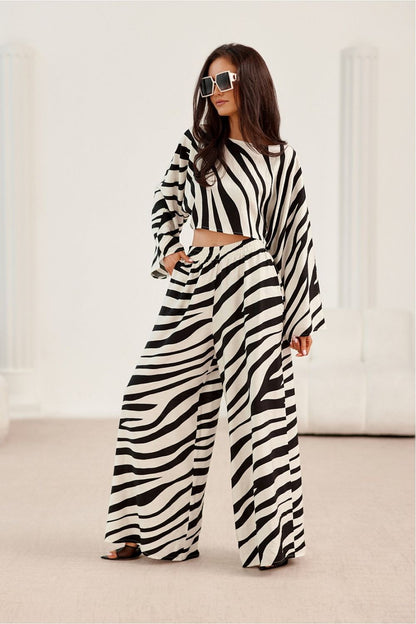  Women trousers model 213986 Roco Fashion 