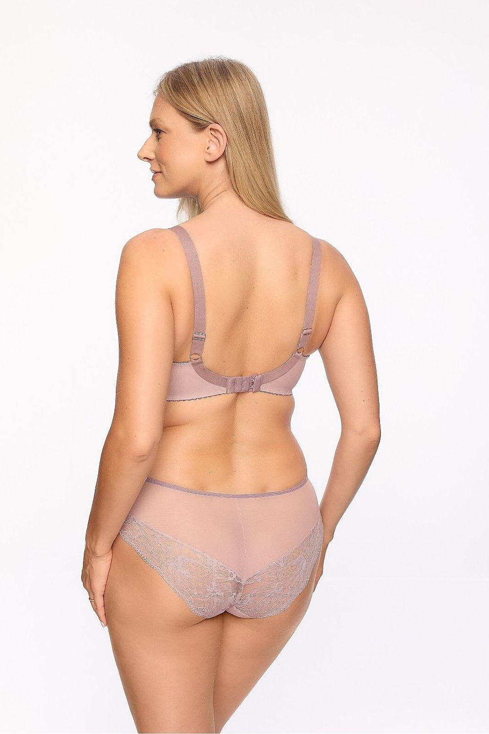  Semi-soft model 215990 Gaia 