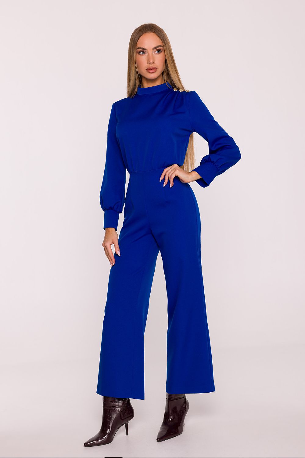  Suit model 216587 Moe 