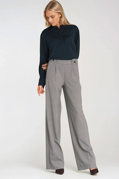  Women trousers model 219763 Nife 
