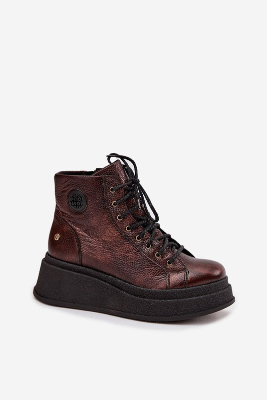  Platform boots model 220500 Step in style 