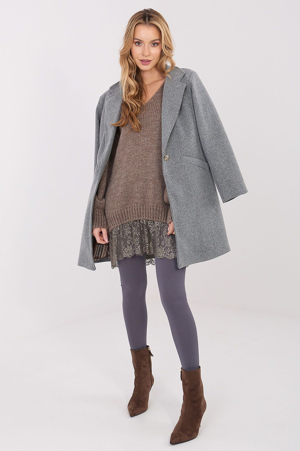  Coat model 222161 Italy Moda 