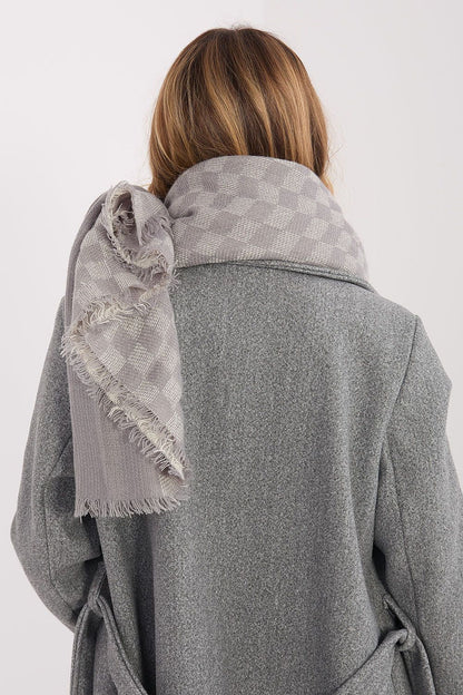  Shawl model 222303 AT 