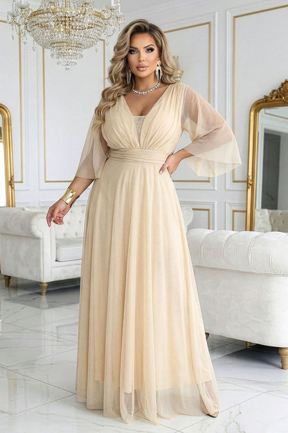  Long dress model 227124 Numoco 