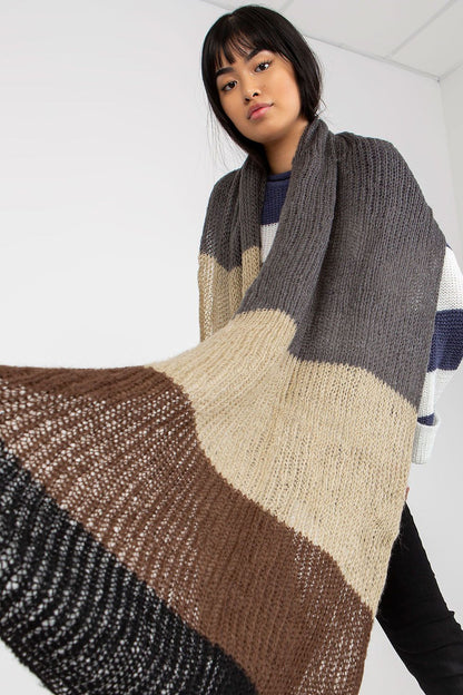  Shawl model 185901 AT 