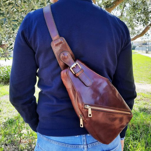 Kevin - Leather crossover bag
